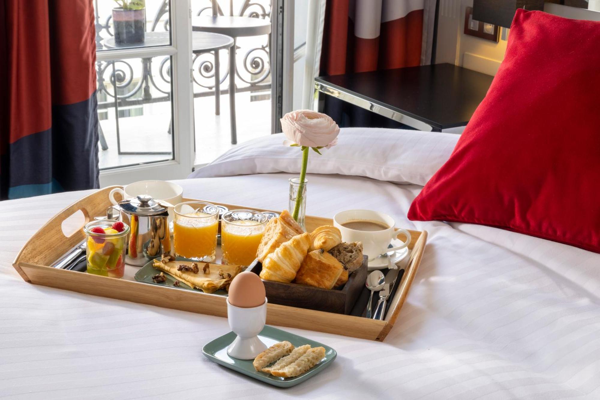 Executive Room Balcony & Spa access